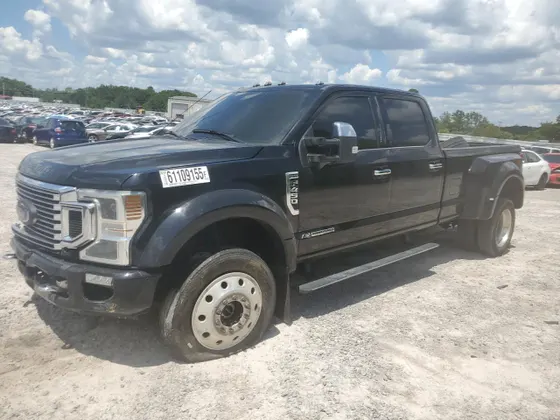 2022 Ford Super Duty F-450 DRW XL