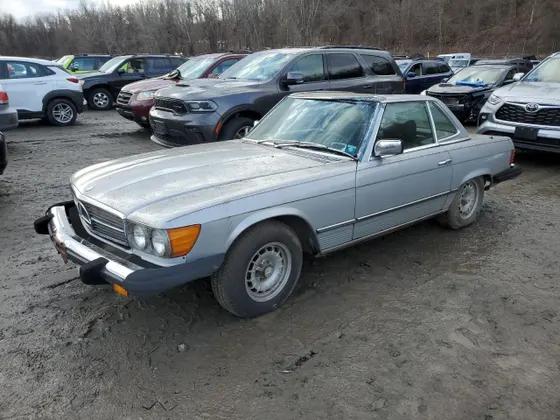 1979 Mercedes-Benz 400 400 CLASS