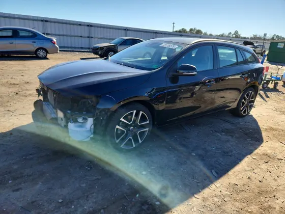 2018 Volvo V60 Dynamic