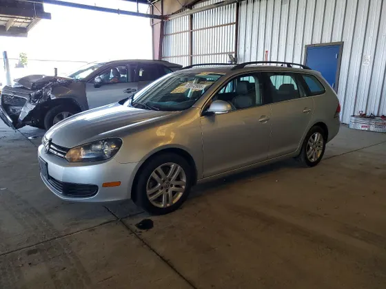 2011 Volkswagen Jetta SportWagen TDI