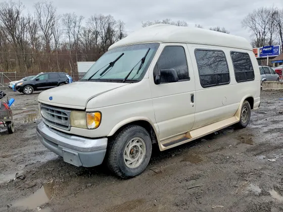 1997 Ford Econoline Commercial Chassis ECONOLINE