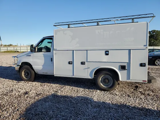 2022 Ford E-Series Cutaway E350 SUPER DUTY CUTAWAY VAN