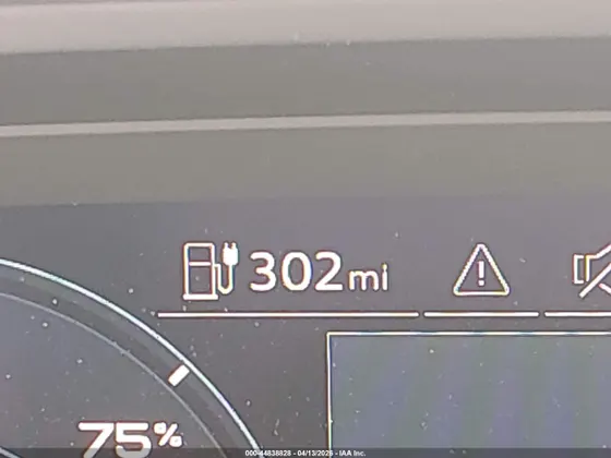 2025 Audi Q4 e-tron Premium