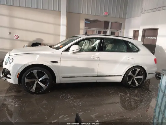 2020 Bentley Bentayga V8