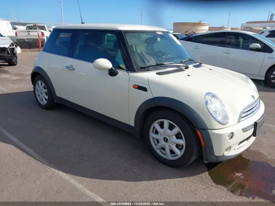 2005 MINI Cooper Hardtop
