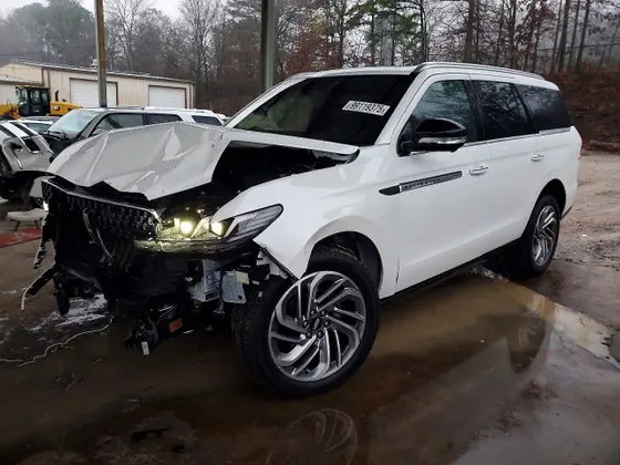 2025 Lincoln Navigator Reserve