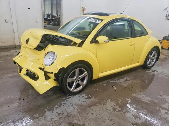 2009 Volkswagen New Beetle Coupe S