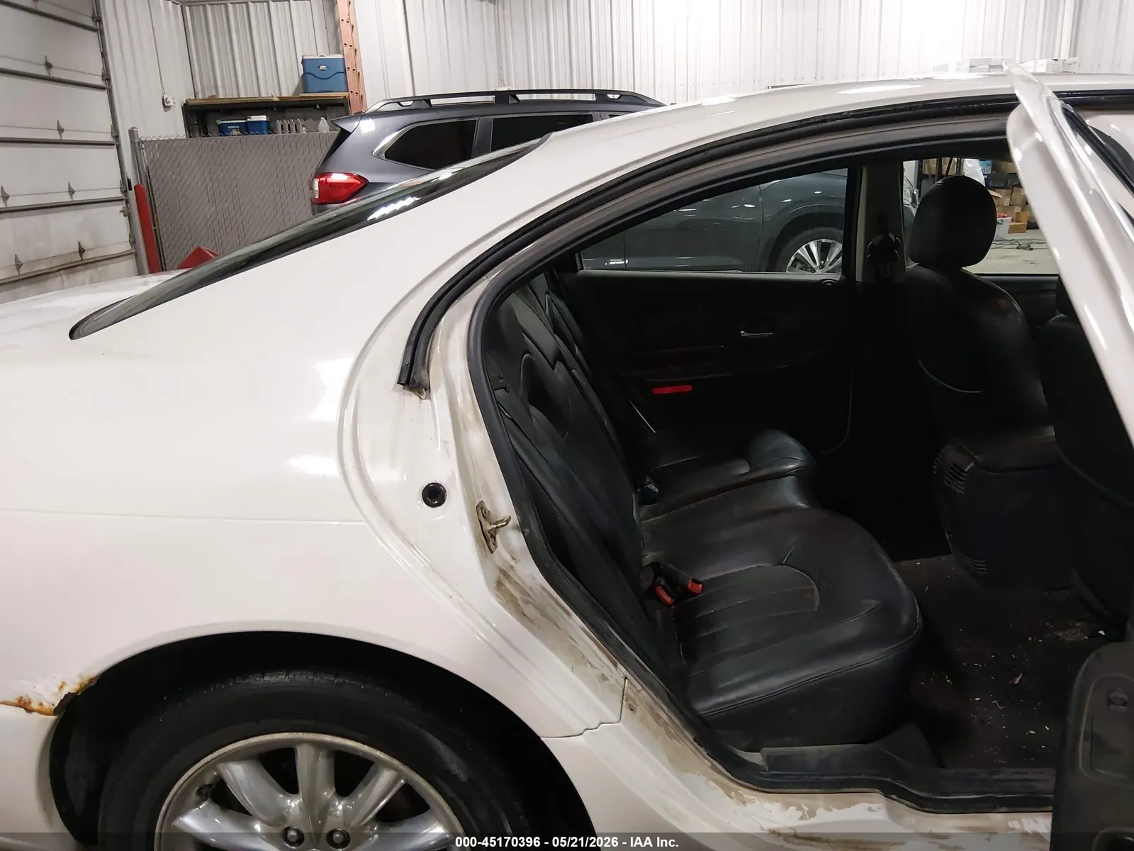 2004 Chrysler 300M