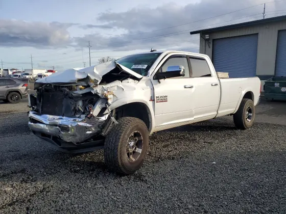 2016 Ram 3500 Laramie