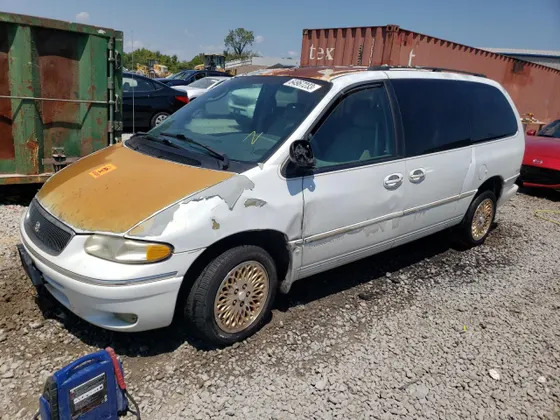 1996 Chrysler Town & Country LXi