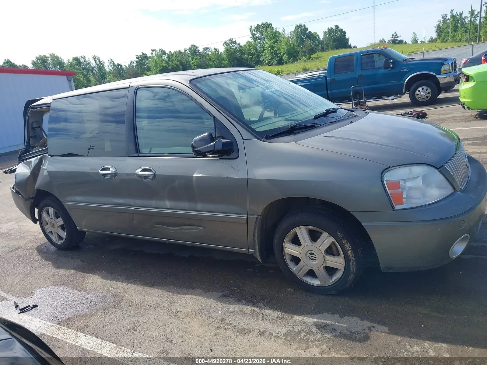 2004 Mercury Monterey Convenience