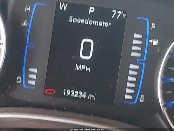 2021 Chrysler Voyager LXI