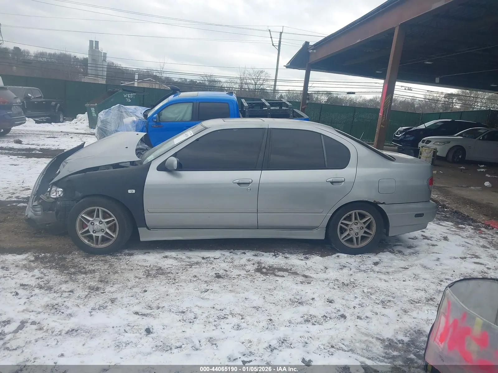 2000 INFINITI G20 Luxury
