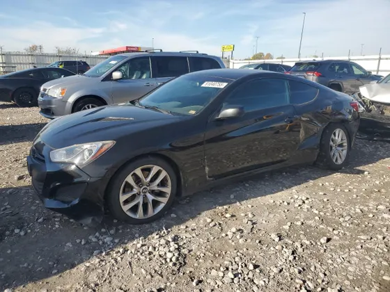 2013 Hyundai Genesis Coupe 2.0T Premium