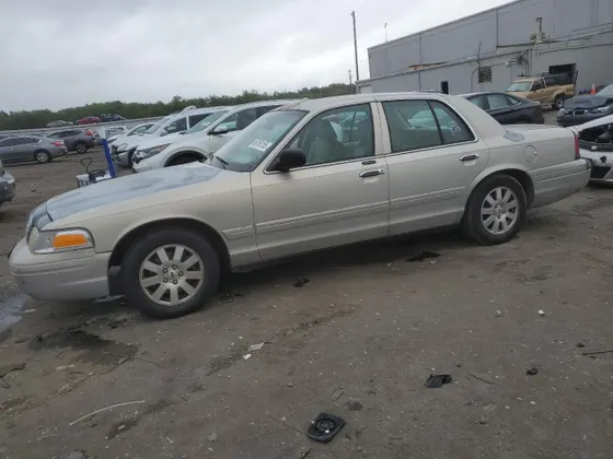 2008 Ford Crown Victoria LX