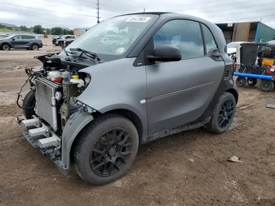 2017 smart fortwo pure