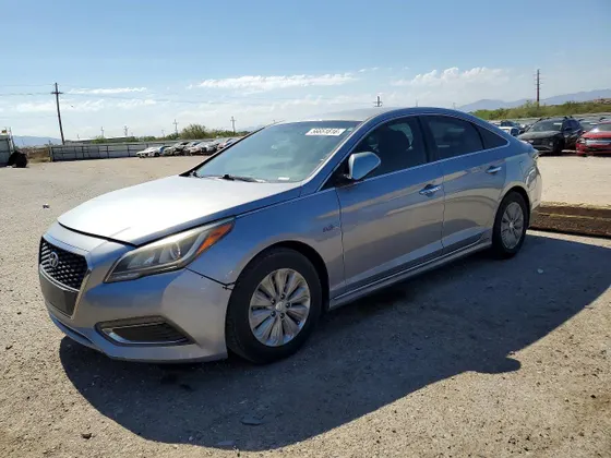 2017 Hyundai Sonata Hybrid SE