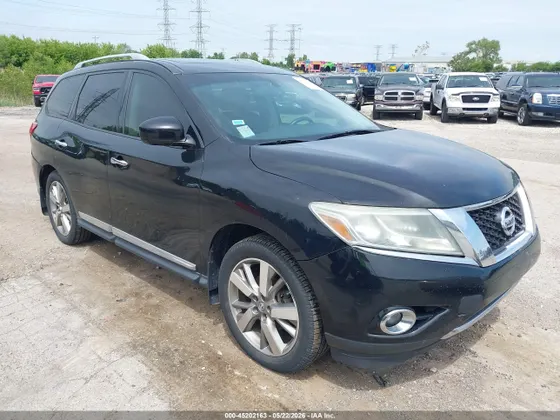 2013 Nissan Pathfinder SL