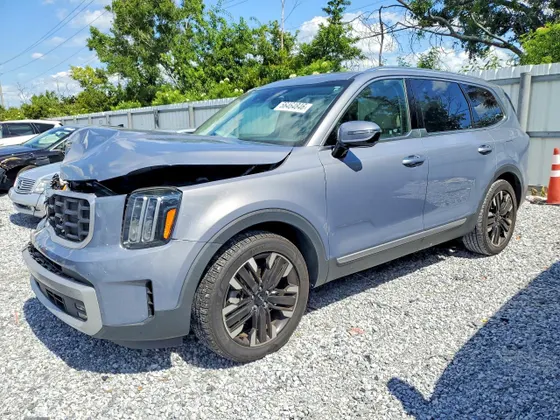 2023 Kia Telluride SX