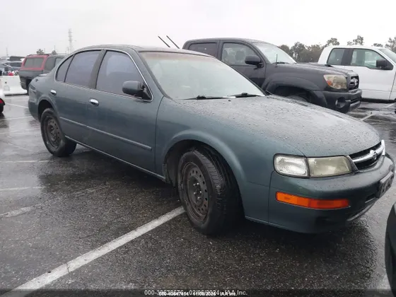 1998 Nissan Maxima GXE