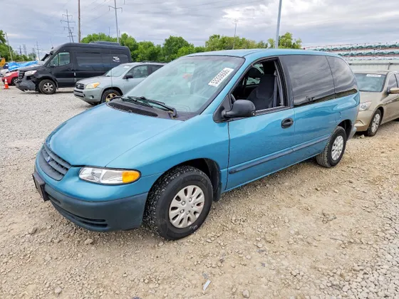 1996 Plymouth Voyager