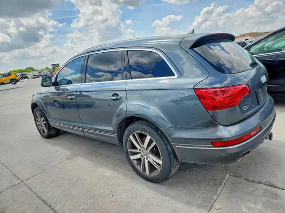 2012 Audi Q7 3.0L TDI Prestige