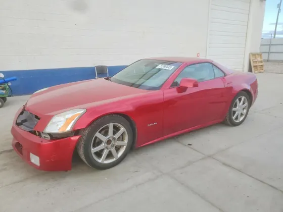 2005 Cadillac XLR
