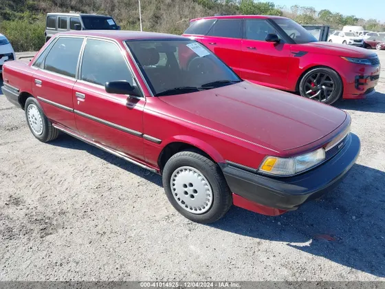 1989 Toyota Camry DLX
