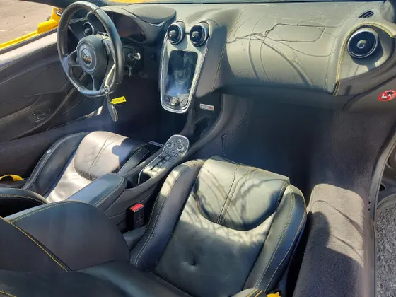 2016 McLaren 570S