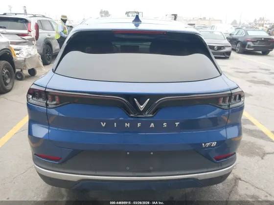 2024 VinFast VF 8 Plus