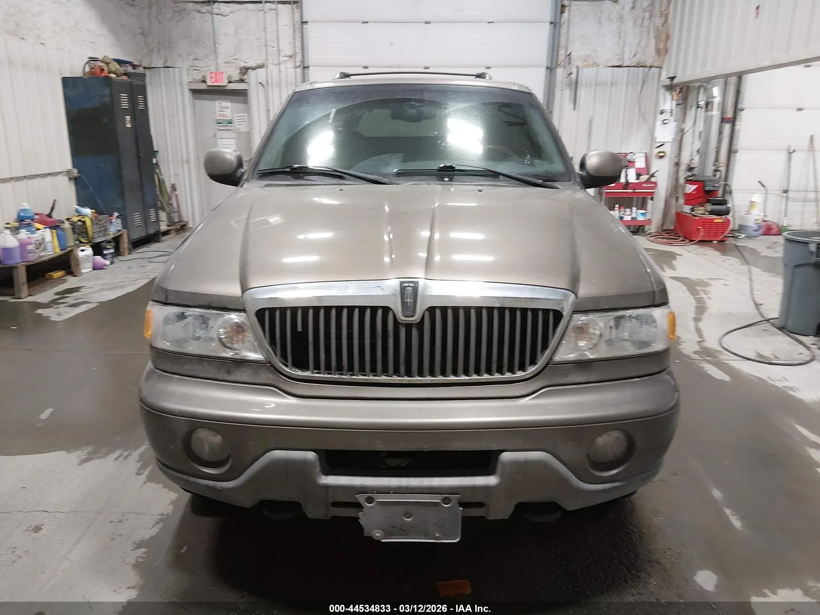2002 Lincoln Navigator