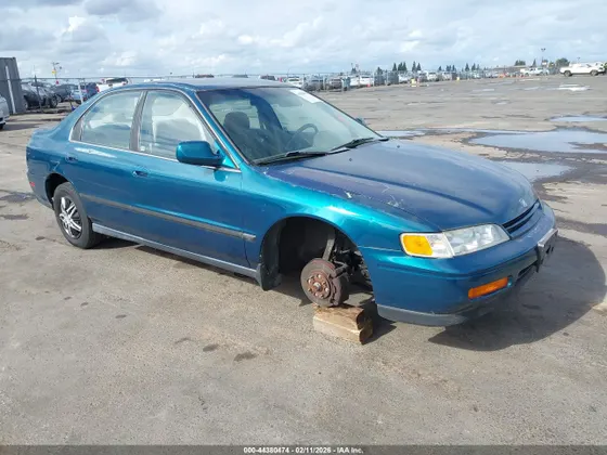 1995 Honda Accord Sdn LX