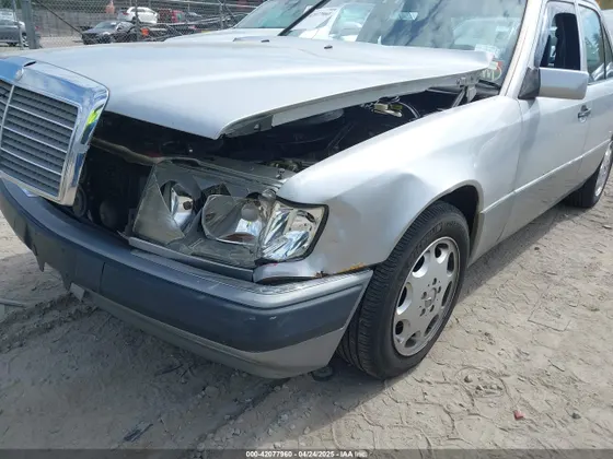 1992 Mercedes-Benz 300 Series 300E