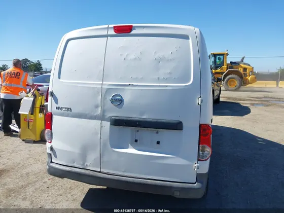 2016 Nissan NV200 SV
