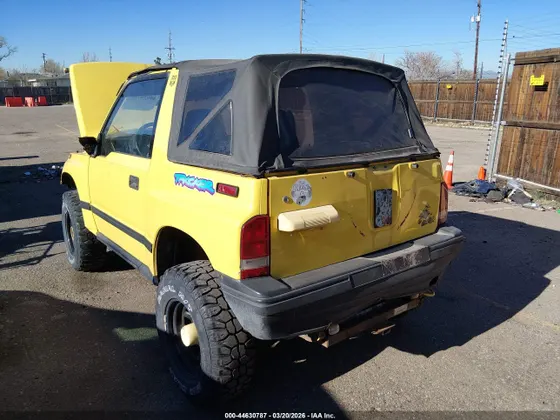 1993 Geo Tracker