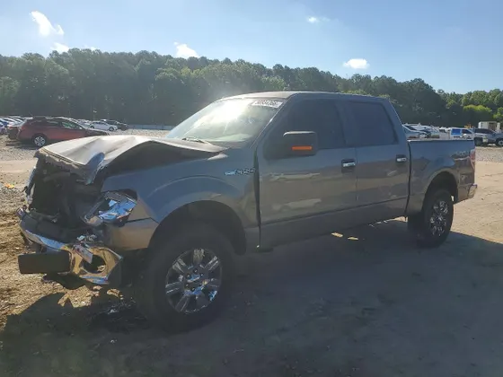 2010 Ford F-150 XL