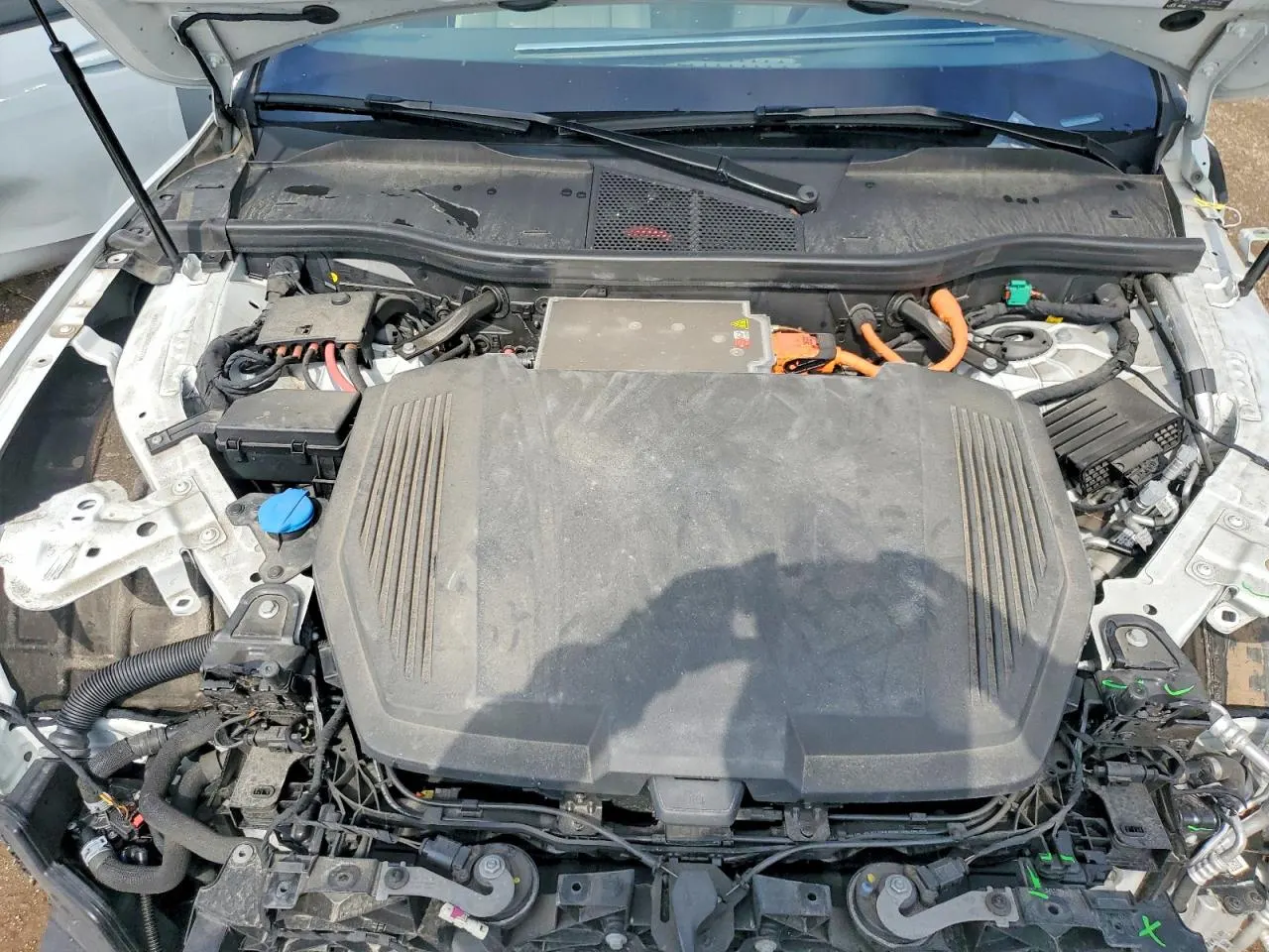 2024 Audi Q8 e-tron Sportback S line Premium Plus