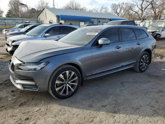 2020 Volvo V90 Cross Country T6 INSCRIPTION