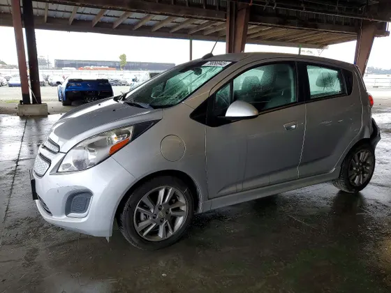2015 Chevrolet Spark EV LT