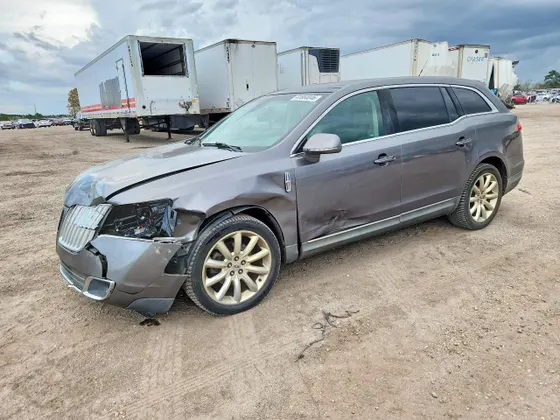 2010 Lincoln MKT