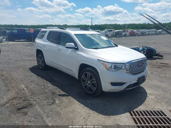 2017 GMC Acadia Denali