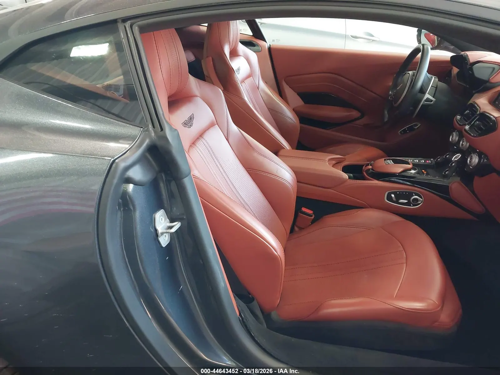2020 Aston Martin Vantage