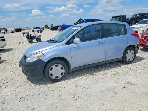 2009 Nissan Versa 1.8 S