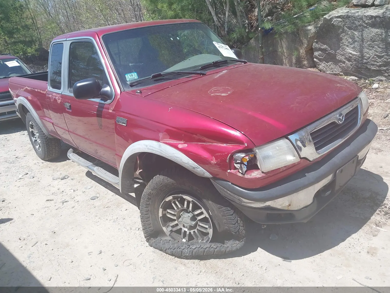 1999 Mazda B-Series 4WD Truck SE