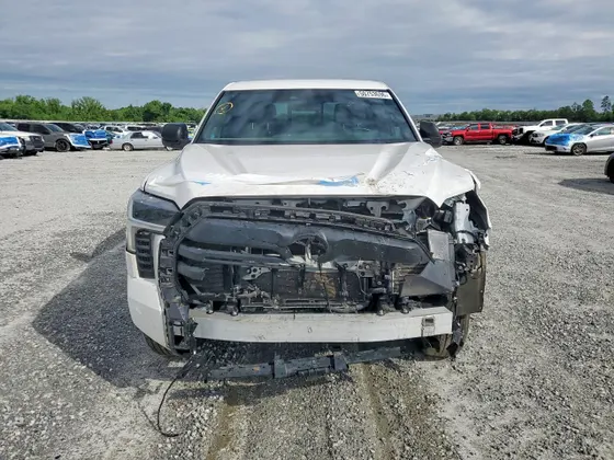 2025 Toyota Tundra 2WD SR