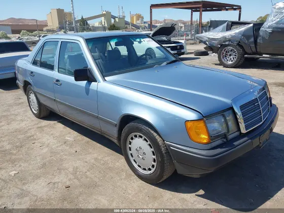 1988 Mercedes-Benz 300 Series 300E