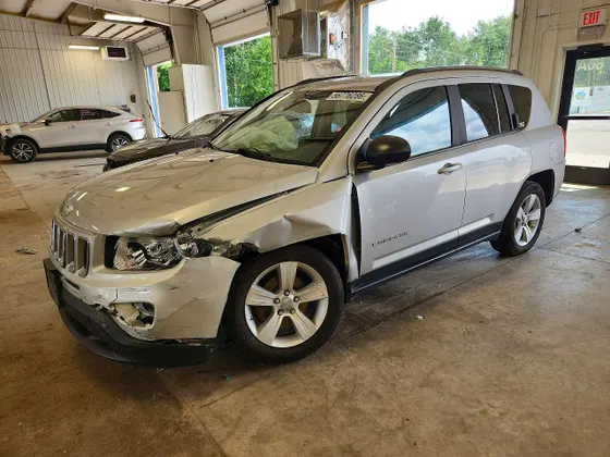 2012 Jeep Compass Latitude