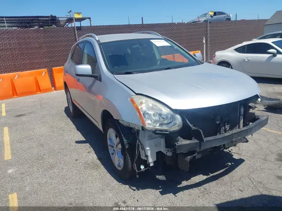 2013 Nissan Rogue SV