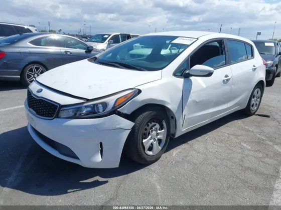 2017 Kia Forte5 LX