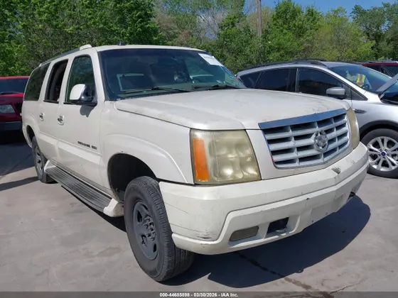 2004 Cadillac Escalade ESV STANDARD